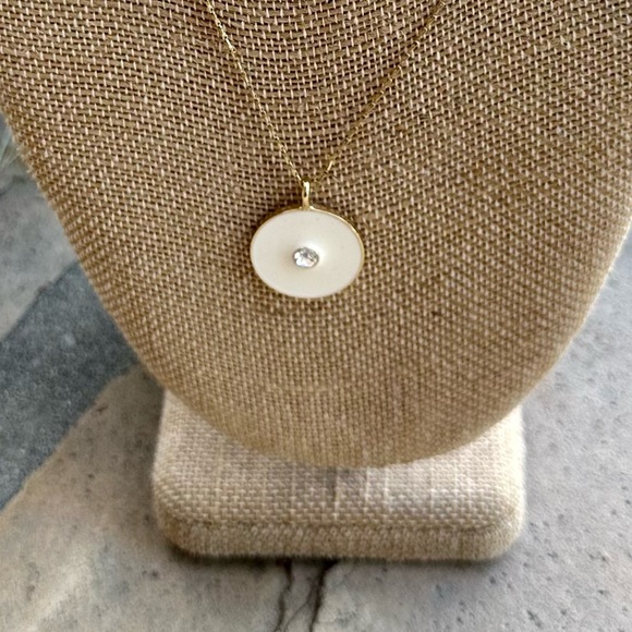 Kate Spade Idiom Reversible Necklace - Clean Slate gold white circle coin - Picture 5 of 16